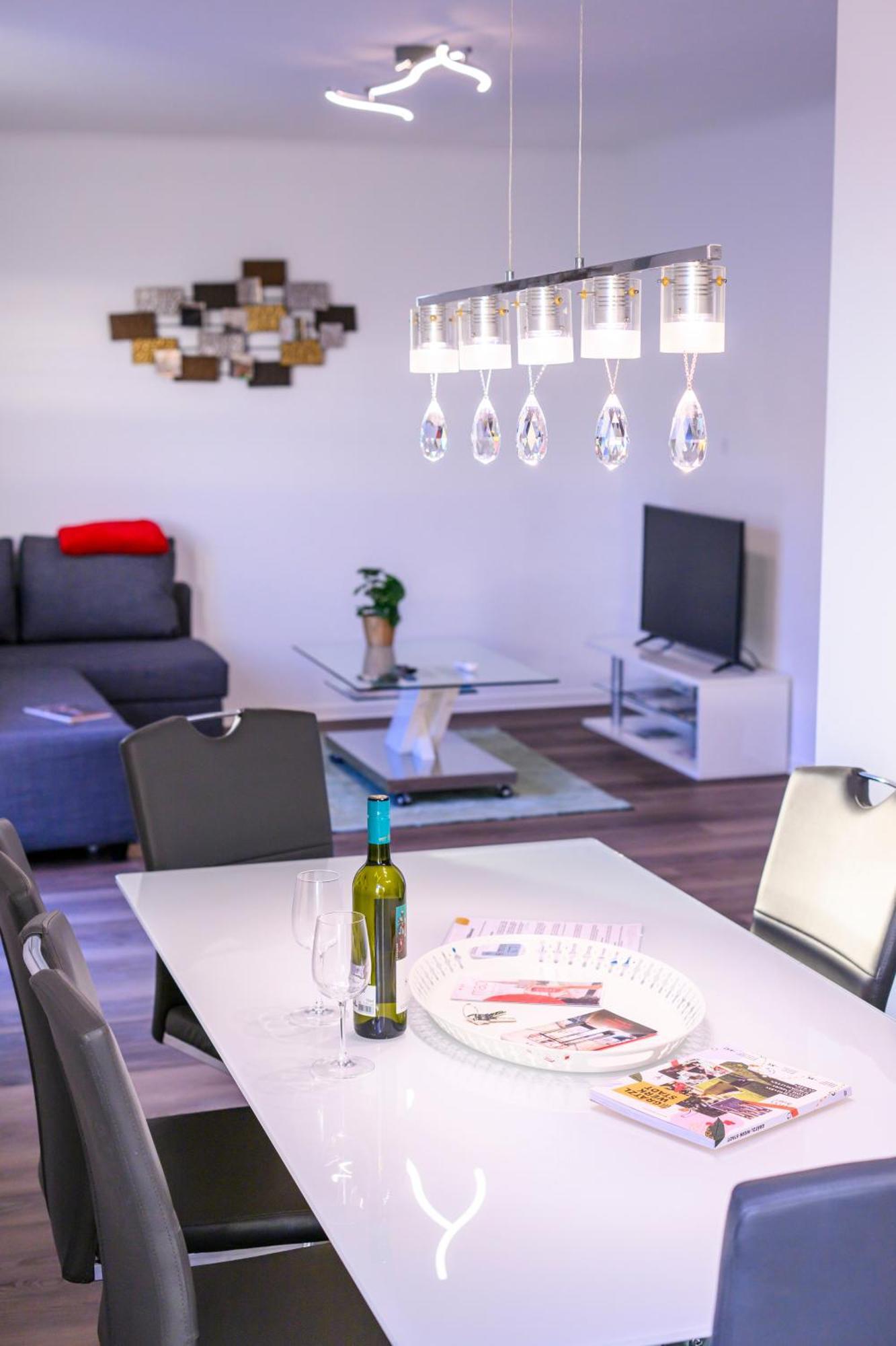 Central Hub Close To Main Station By Jr City Apartments Vienna Room photo