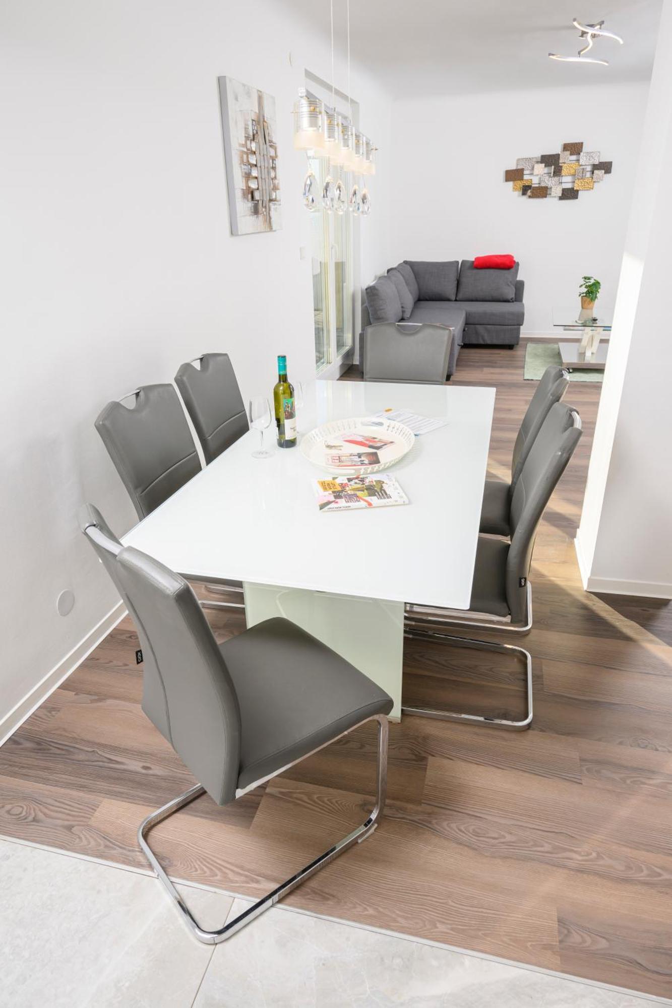 Central Hub Close To Main Station By Jr City Apartments Vienna Room photo